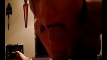 La figa rasata della belle donne nude porno bionda Aubrey Thomas fatta esplodere dalla BBC