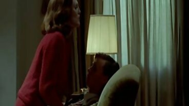 Stepma Ryan è così nostalgica belle femmine nude che vuole HC Sex