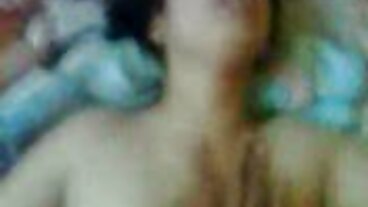 La formosa MILF PAWG è una fata belle donne nude al mare da cucina solista!