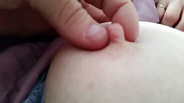 Alla bellezza Haley Reed piace il suo culo a bocca belle tette nude aperta!