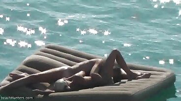 Il considerevole Woody scompare in BBW bellissime nude Mega Booty