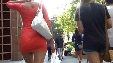 Inchiostrato FemDom Ivy Lebelle siede su Lucky donne famose belle nude Lad