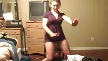 Slim4K: il sesso spontaneo con il fidanzato finisce per una minchia birichina con sborrata su una bella donna nuda PornHD